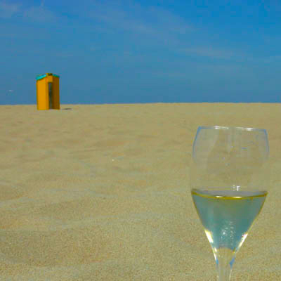 Champagne aan zee