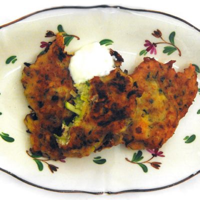 Ottolenghi-fritters van kliekjes