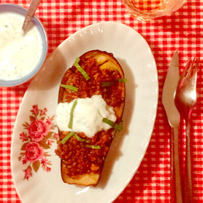 Aubergine met linzen-notengehakt