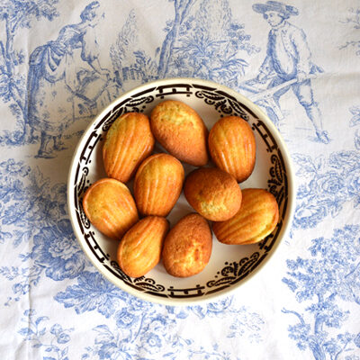 Madeleines met rozenwater